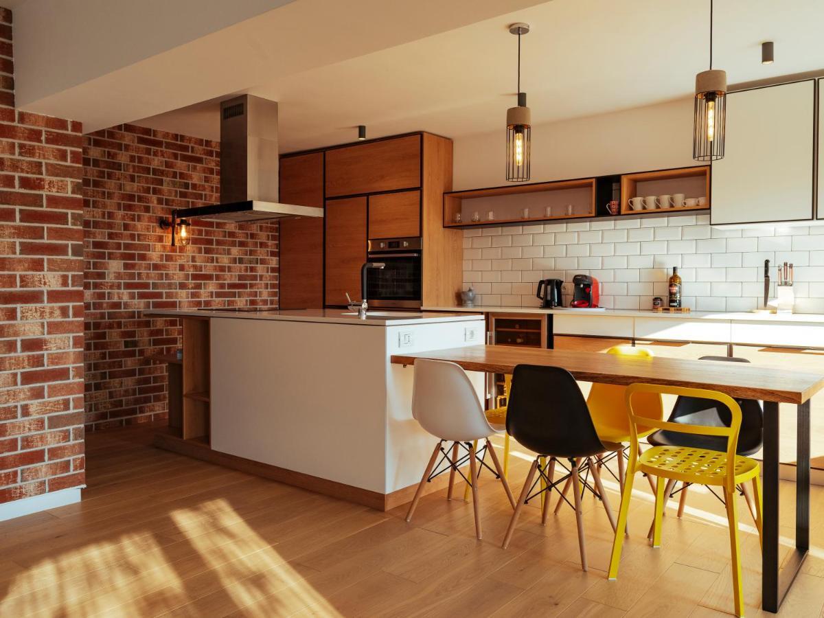 Central Modern Design Apartment Бухарест Екстер'єр фото