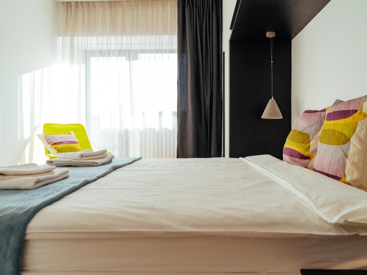 Central Modern Design Apartment Бухарест Екстер'єр фото