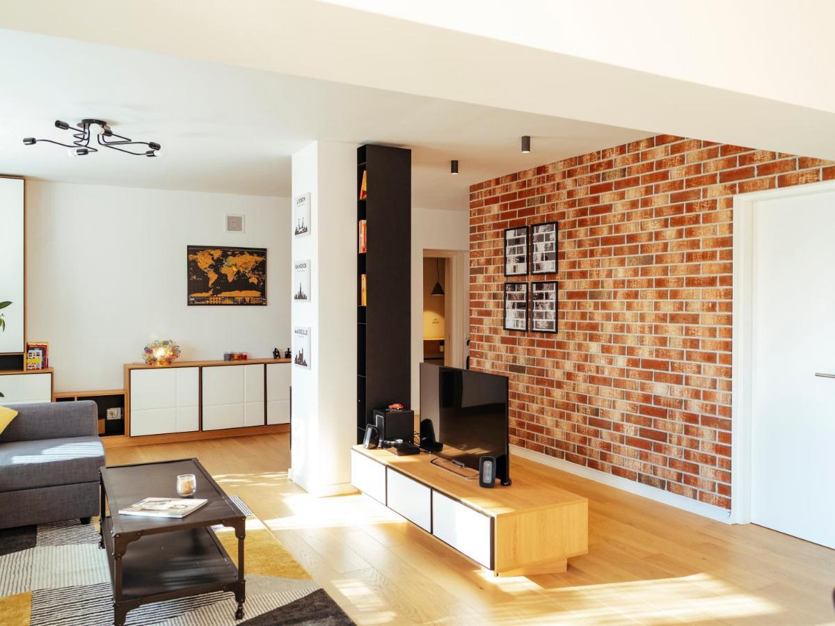 Central Modern Design Apartment Бухарест Екстер'єр фото